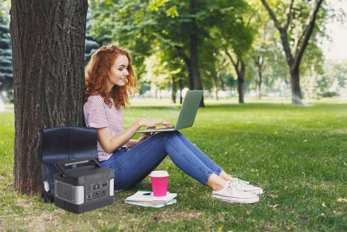 400W Energy Storage Emergency Solar Generator Para sa Pagcha-charge